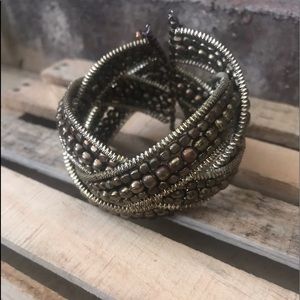 Distress golden cuff